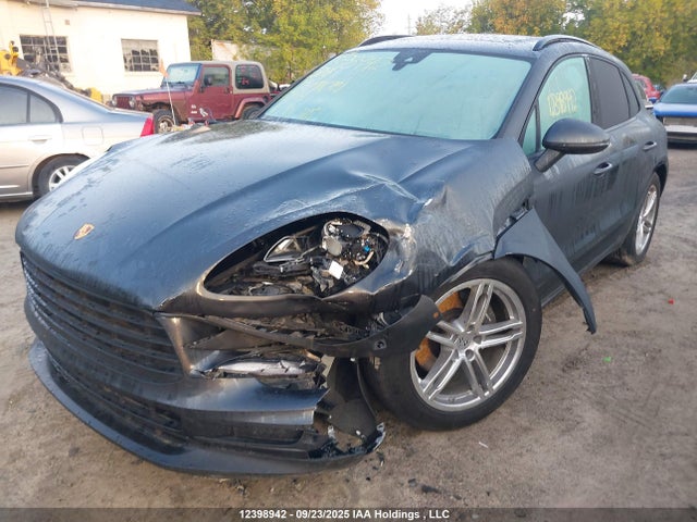 Porsche Macan 2020 WP1AA2A58LLB12120 Image 6