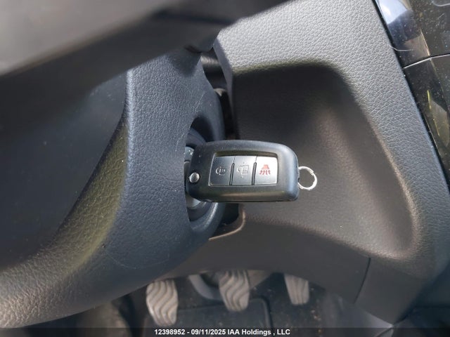 JN1BJ1CP2JW156109 Nissan 2018