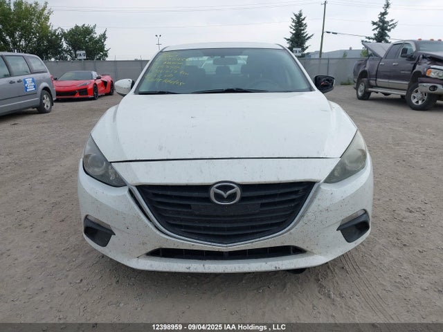 3MZBM1V79FM153584 Mazda pe