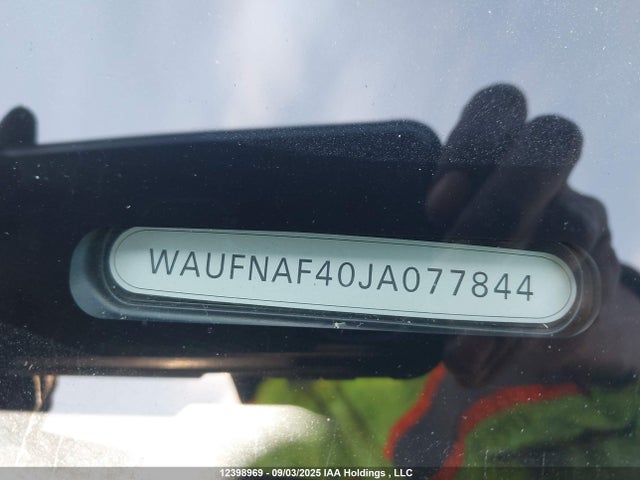 Audi A4 2018 WAUFNAF40JA077844 Image 19