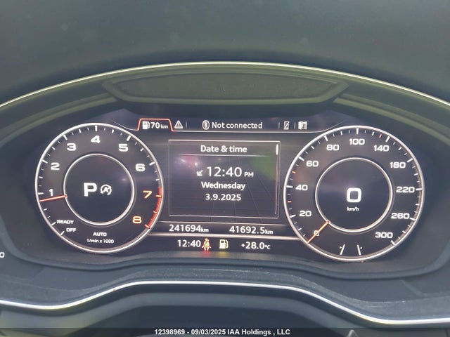 Audi A4 2018 WAUFNAF40JA077844 Image 7