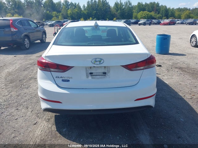 KMHD84LF9HU114693 Hyundai Elantra