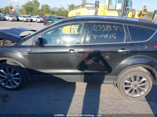 1FMCU9G93FUC48816 Ford Escape