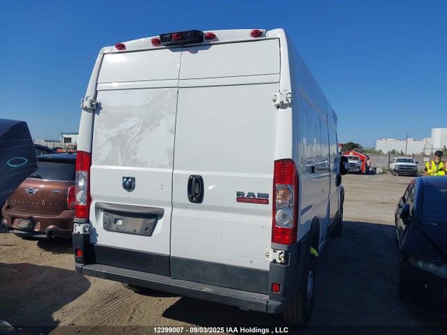 12399007 :رقم المزاد ، 3C6TRVDG7LE135759 vin ، 2020 Ram Promaster 2500 2500 High مزاد بيع