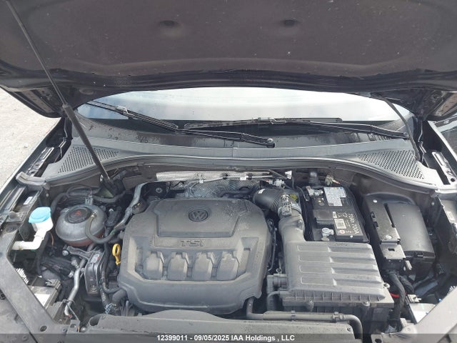 3VV4B7AX4RM039640 Volkswagen Tiguan Highline R-line