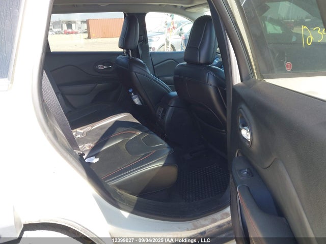 Jeep Cherokee 2019 1C4PJMBXXKD187949 Image 8