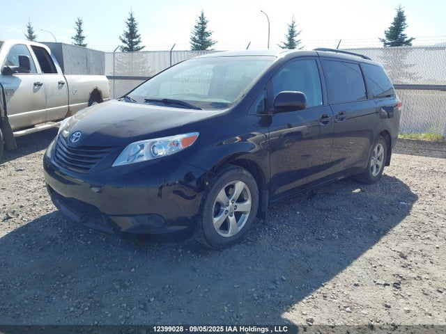 Toyota 2gr-fks 2014 5TDZK3DC1ES483266 Image 2