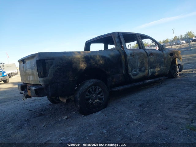 1N6BA1F45JN524560 Nissan 2018