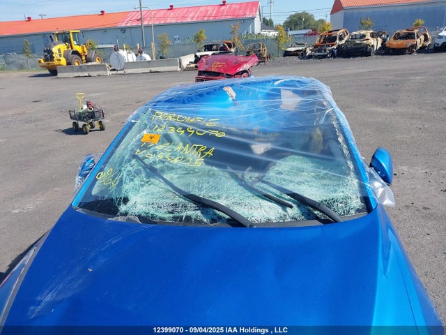 Hyundai 2017 2017 KMHD84LF2HU094805 Image 16