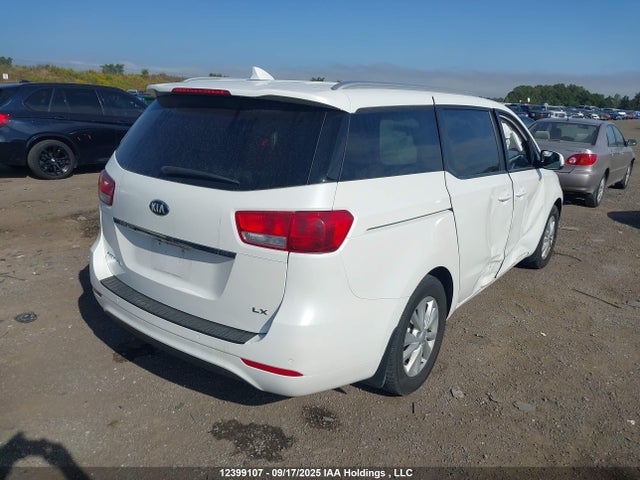 KNDMB5C11J6370014 KIA Sedona