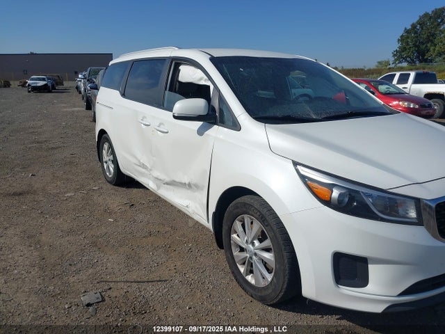 KNDMB5C11J6370014 KIA Sedona