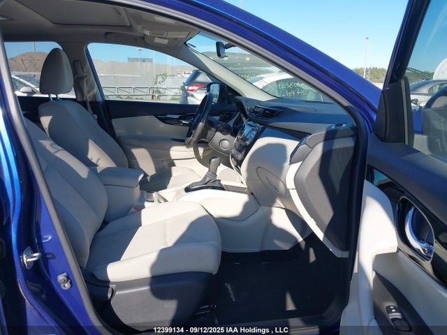 JN1BJ1CR1JW259734 Nissan ROGUE SPORT