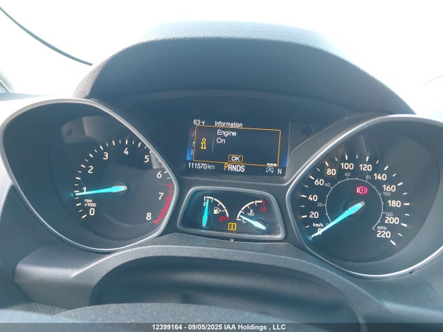 1FMCU9G98HUC82625 Ford Escape
