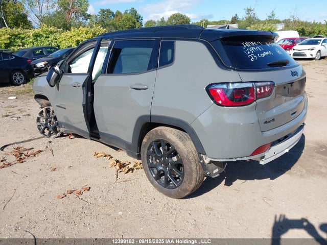 Jeep 2023 2023 3C4NJDFN8PT511885 Image 3