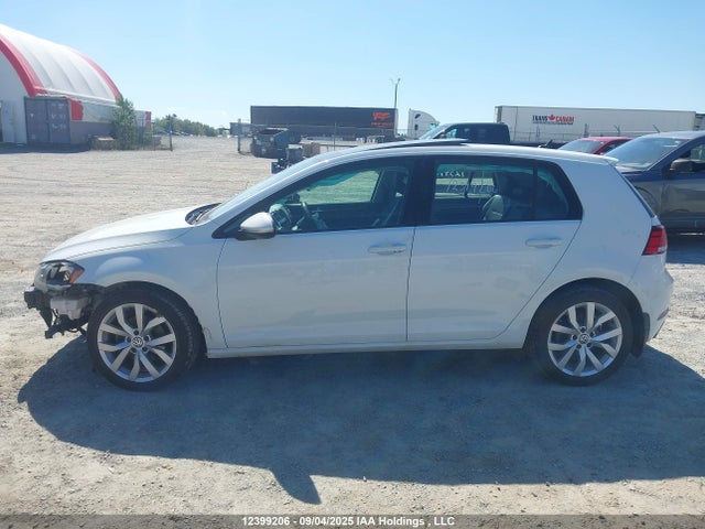 3VWG57AU9MM002145 Volkswagen Golf