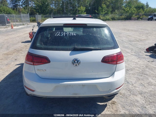 3VWG57AU9MM002145 Volkswagen Golf