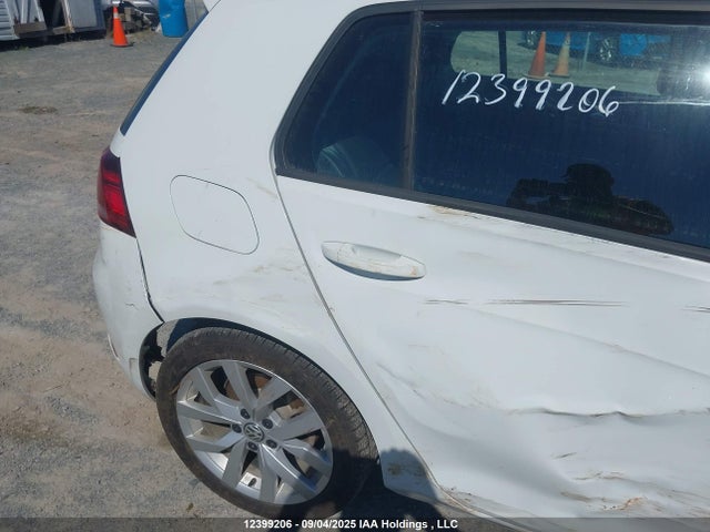 3VWG57AU9MM002145 Volkswagen Golf