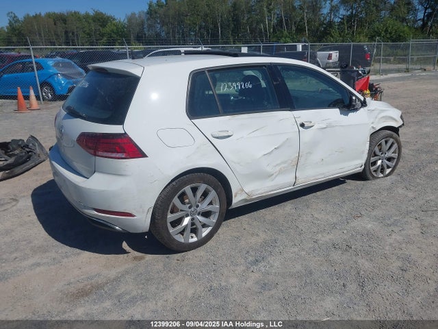3VWG57AU9MM002145 Volkswagen Golf