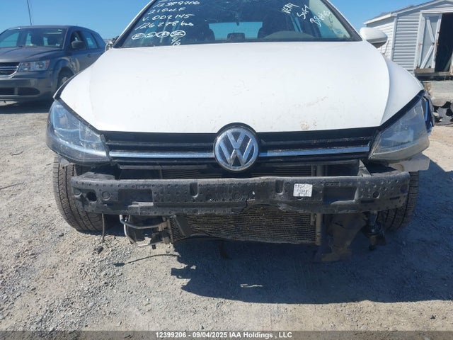 3VWG57AU9MM002145 Volkswagen Golf