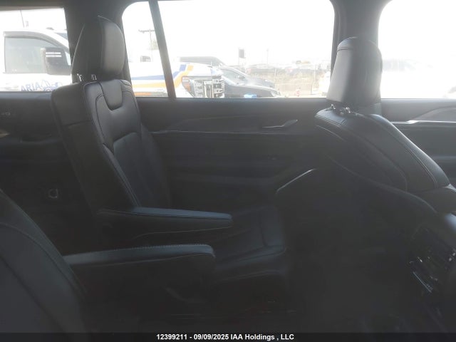 1C4RJKDGXP8742568 Jeep 2023