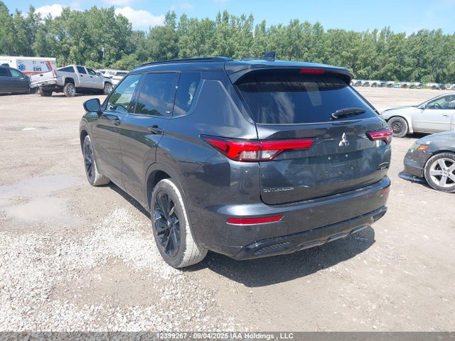 JA4J4WA82RZ633389 Mitsubishi Outlander