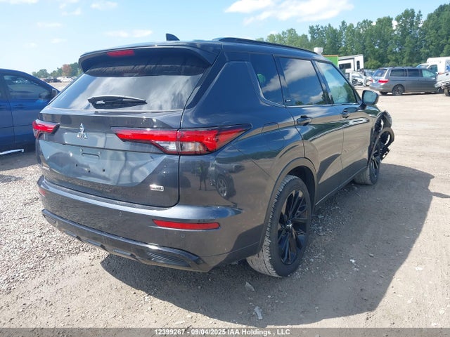 JA4J4WA82RZ633389 Mitsubishi Outlander
