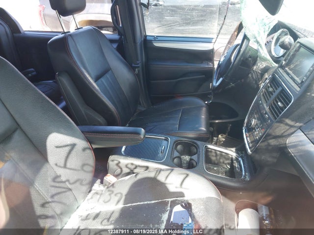 2C4RDGEG4KR719397 Dodge Grand Caravan
