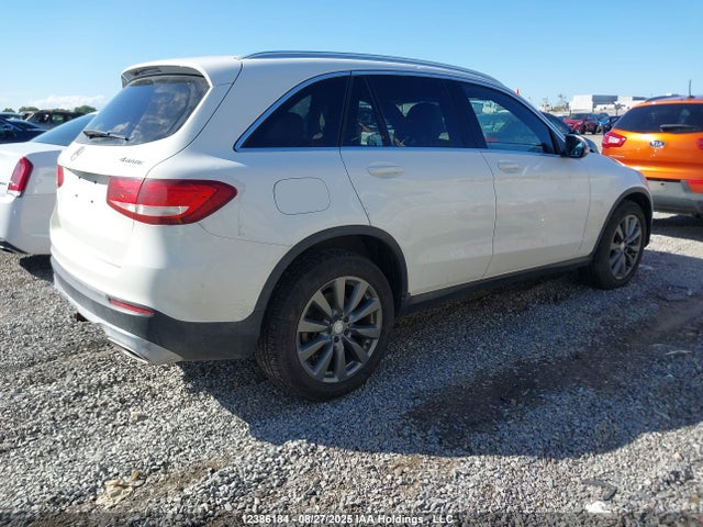 WDC0G4KB5GF024779 Mercedes-Benz m274