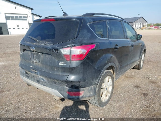 1FMCU9H9XJUC23449 Ford 2018