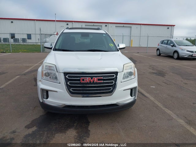 2GKFLTEK2H6338343 GMC Terrain Sle