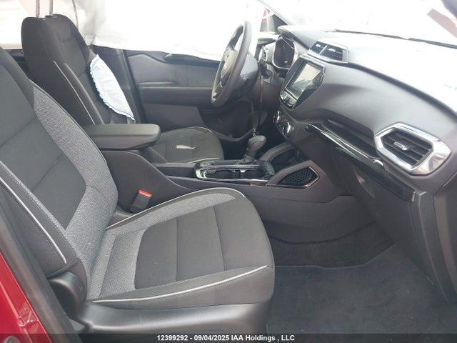 Продажа на аукционе авто 2021 Chevrolet Trailblazer, vin: KL79MPSL1MB136575, номер лота: 12399292