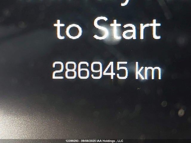 Chrysler 300 2017 2C3CCASGXHH513885 Image 15