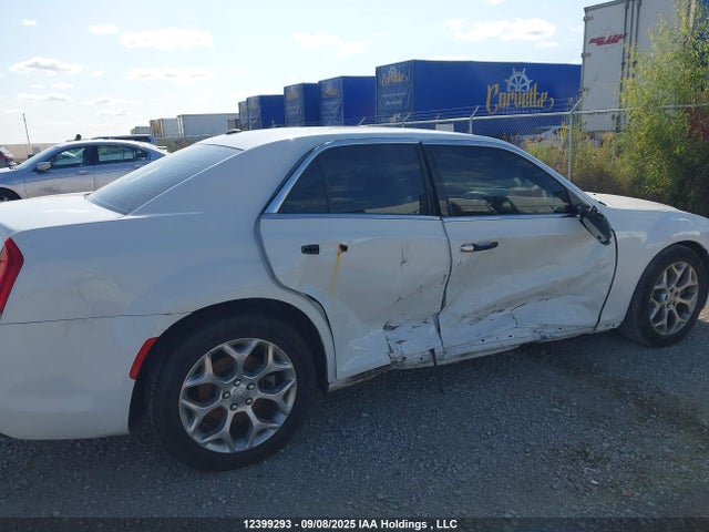 Chrysler 300 2017 2C3CCASGXHH513885 Image 6