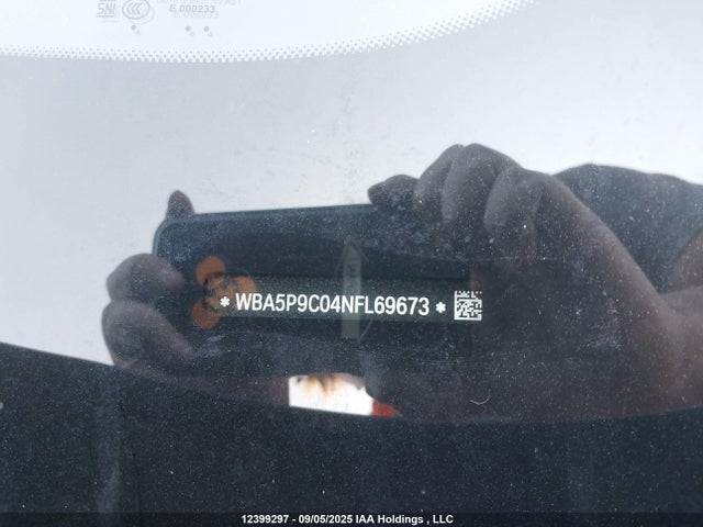 WBA5P9C04NFL69673 BMW 330e
