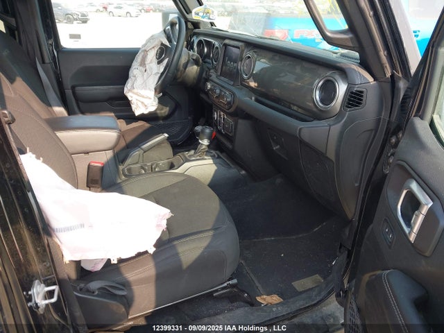 1C4HJXEN1PW559626 Jeep Wrangler 4-door Sahara