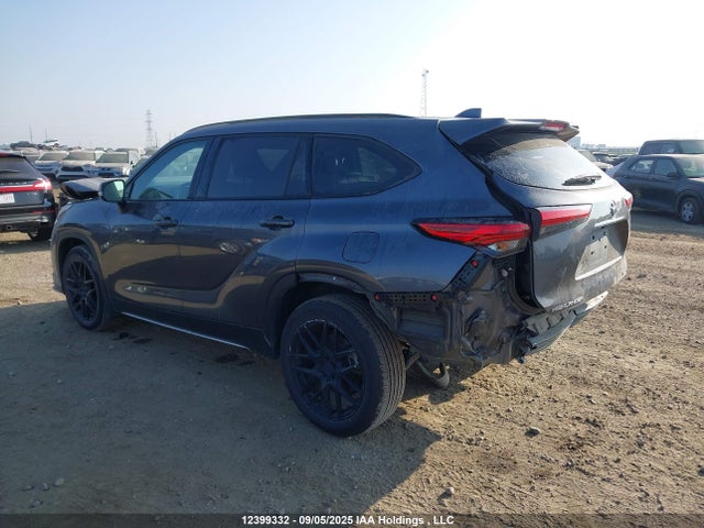 5TDLZRBH1NS181379 Toyota 2gr-fks