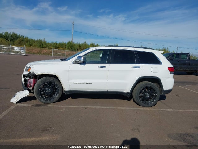 1C4RJFBG3FC843926 Jeep Grand Cherokee