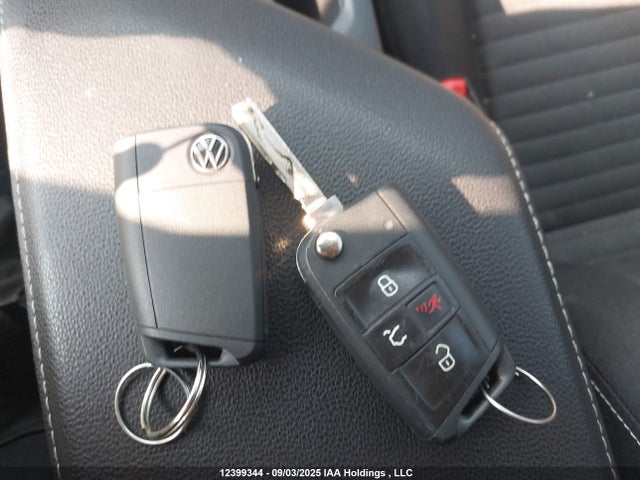 3VWCM7BU0PM033577 Volkswagen Jetta Trendline