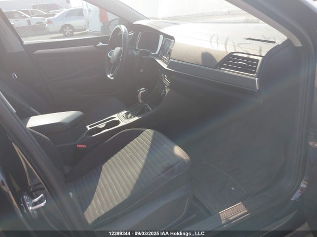 3VWCM7BU0PM033577 Volkswagen Jetta Trendline