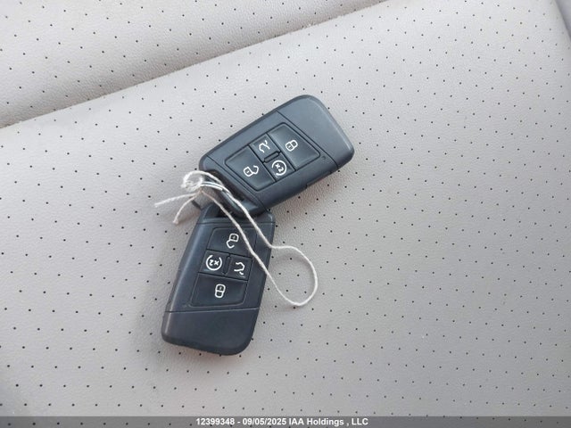 1V2LR2CA4JC514077 Volkswagen fsi