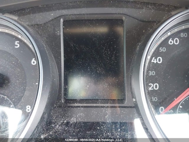 1V2LR2CA4JC514077 Volkswagen fsi