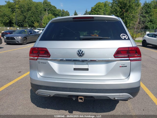 1V2LR2CA4JC514077 Volkswagen fsi
