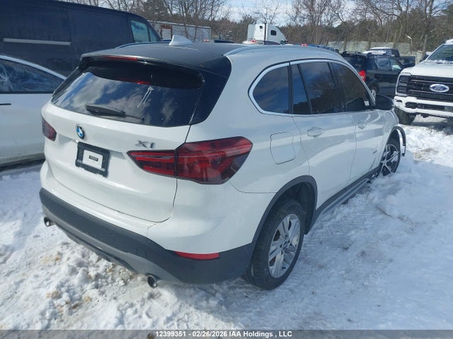 WBXHT3C3XH5F80864 BMW X1 Xdrive28i