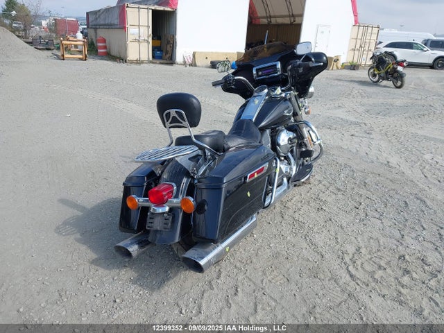 Harley-Davidson Road King 2015 5HD1FBMA8FB671244 Image 4