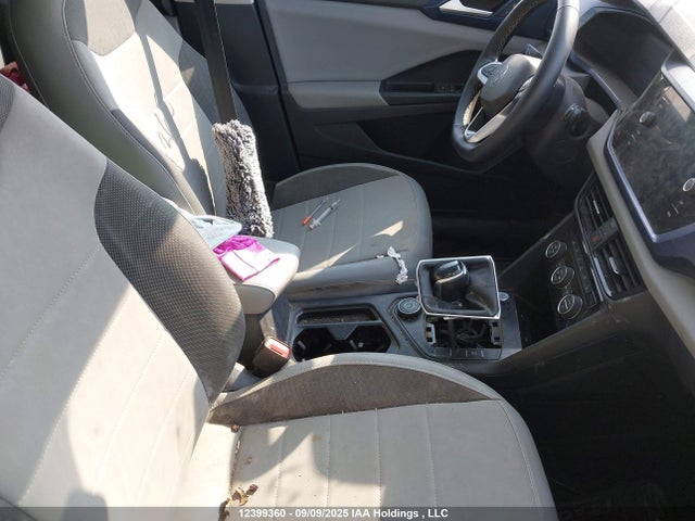 3VVLX7B20NM067557 Volkswagen tsi
