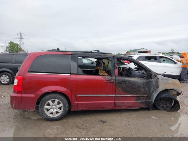 2012 Chrysler Town & Country Touring მანქანა იყიდება აუქციონზე, vin: 2C4RC1BGXCR381638, აუქციონის ნომერი: 12399384