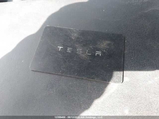 7SAYGDEE4NF518439 Tesla Model Y
