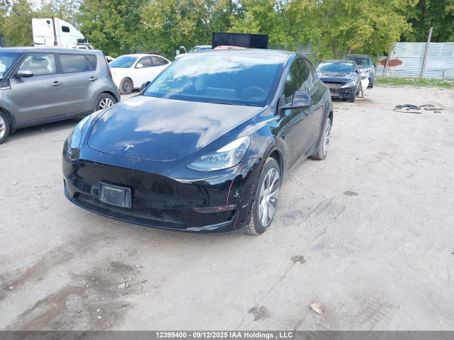 7SAYGDEE4NF518439 Tesla Model Y