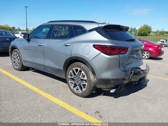 Chevrolet lgx 2024 3GNKBKRS3RS252017 Image 3
