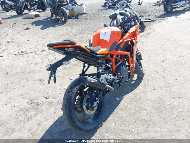 KTM 2023 2023 MD2JYJ402PC226346 Image 4